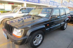 合肥包河區(qū)二手車選購指南 探訪寶匯車行，解讀二手吉普切諾基2700